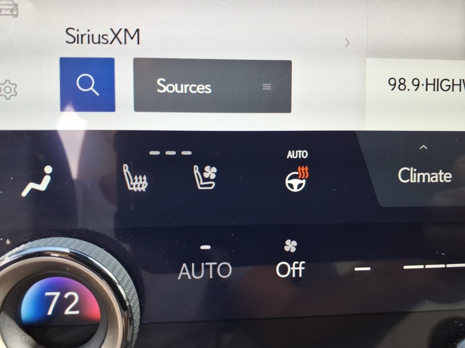 Certified Used 2023 Iridium Lexus Luxury image 7