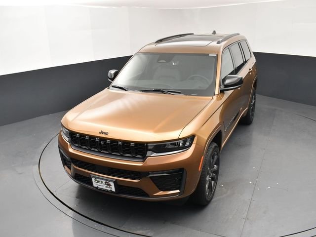 New 2026 Copper Shino Metallic Clear-Coat Exterior Paint Jeep Limited Reserve image 14