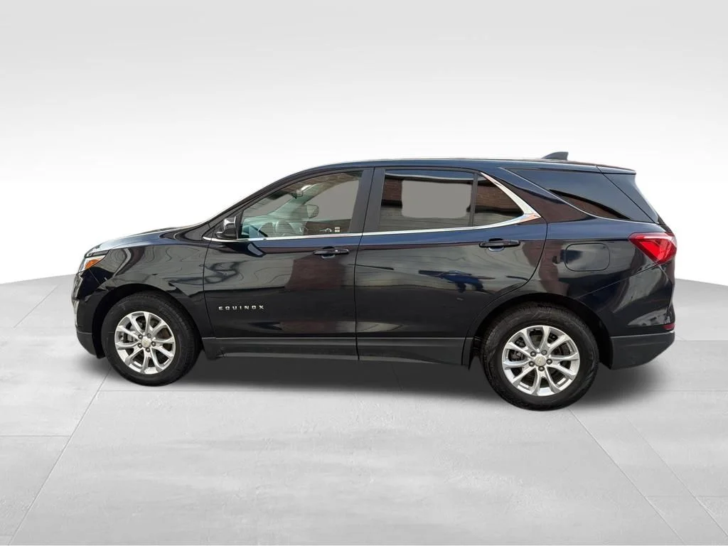 Used 2021 Blue Chevrolet LT image 2