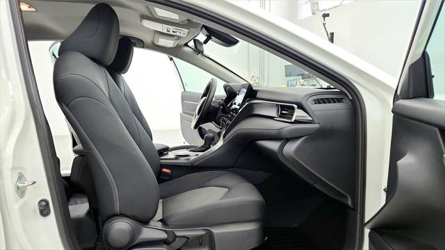 2023 Toyota Camry LE - Photo 24
