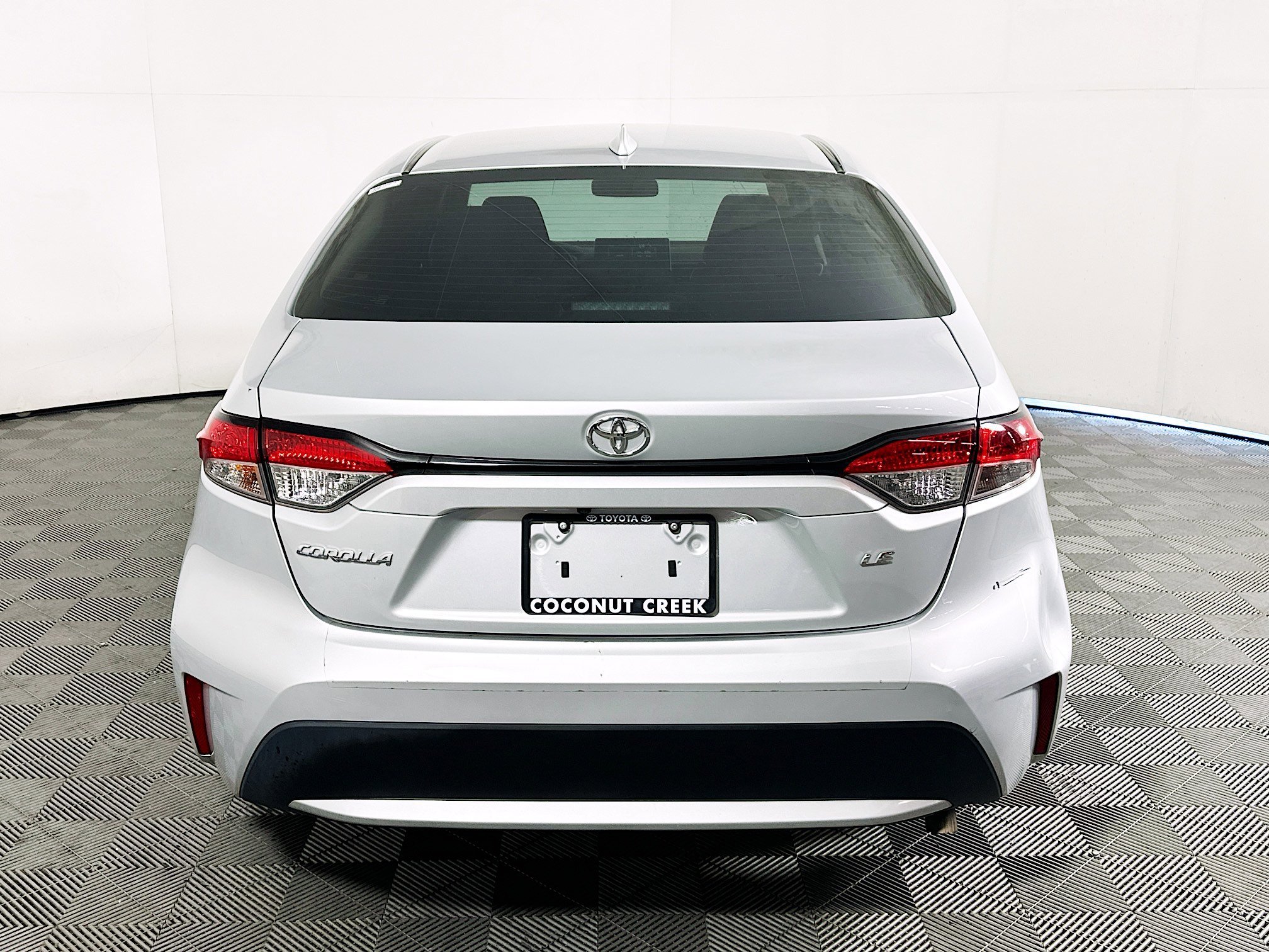 2021 Toyota Corolla thumbnail 6