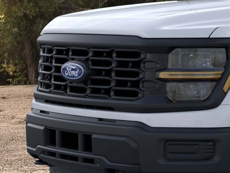 New 2026 Oxford White Ford XL image 17
