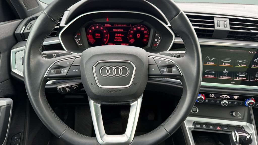 Used 2024 Gray Audi Premium Plus image 13