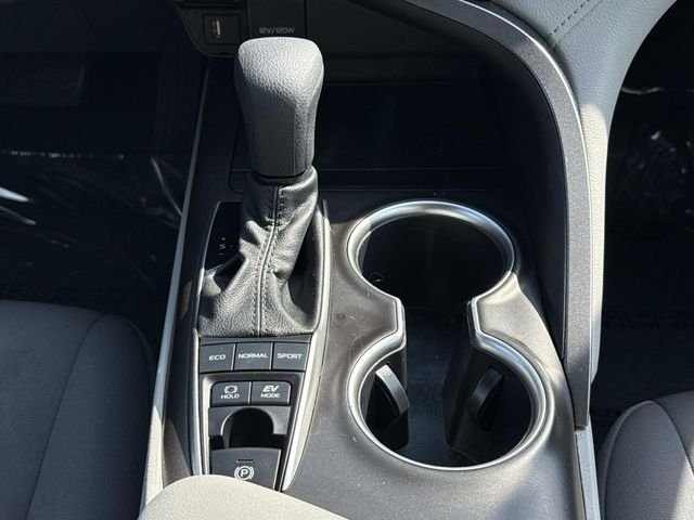 2021 Toyota Camry LE - Photo 20