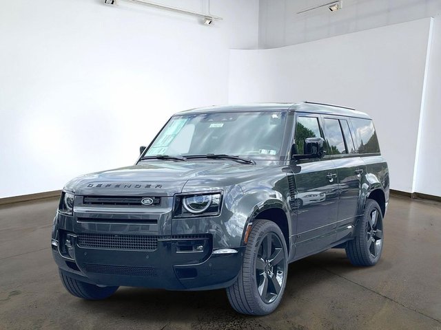 2026 Land Rover Defender 130 V8