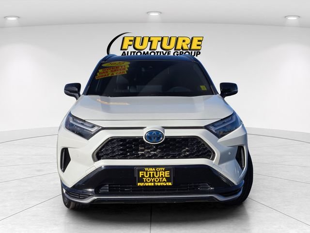 Used 2023 Off-white Toyota XSE image 2