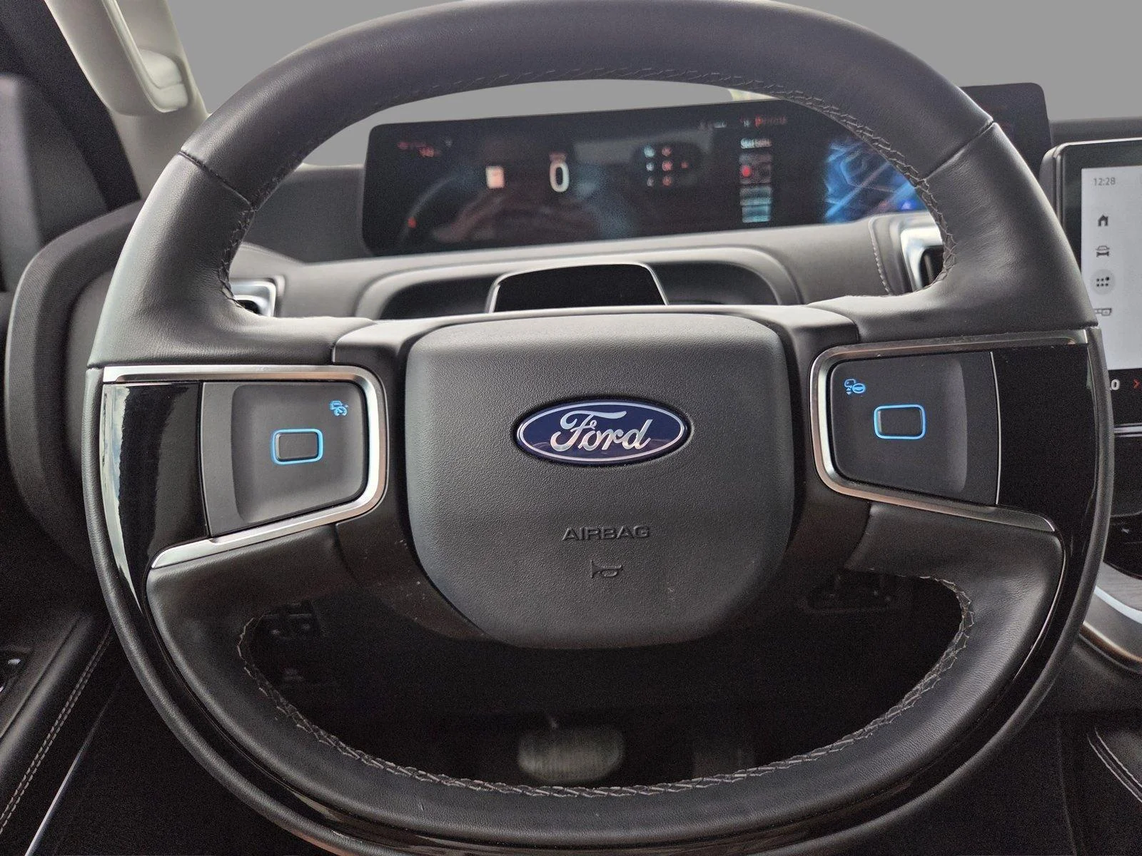 Used 2025 Stone Blue Ford Platinum image 25
