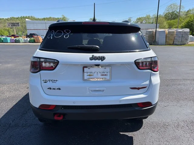 2025 Jeep Compass Trailhawk - Photo 5