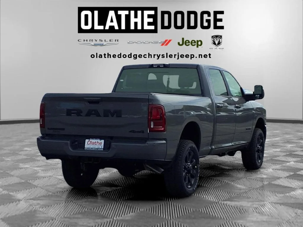 New 2027 Ceramic Gray Clear-Coat Exterior Paint RAM Laramie image 27