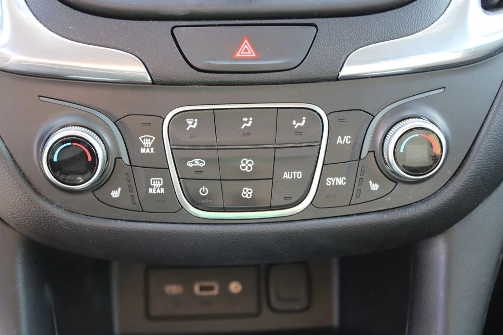 Used 2019 Black Chevrolet LT image 19