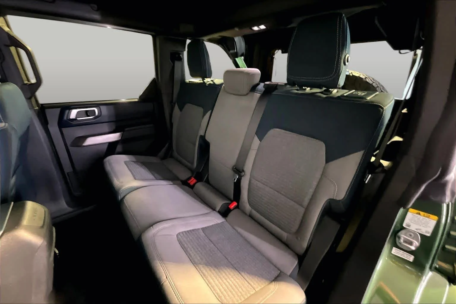 Used 2022 Eruption Green Ford Outer Banks image 21