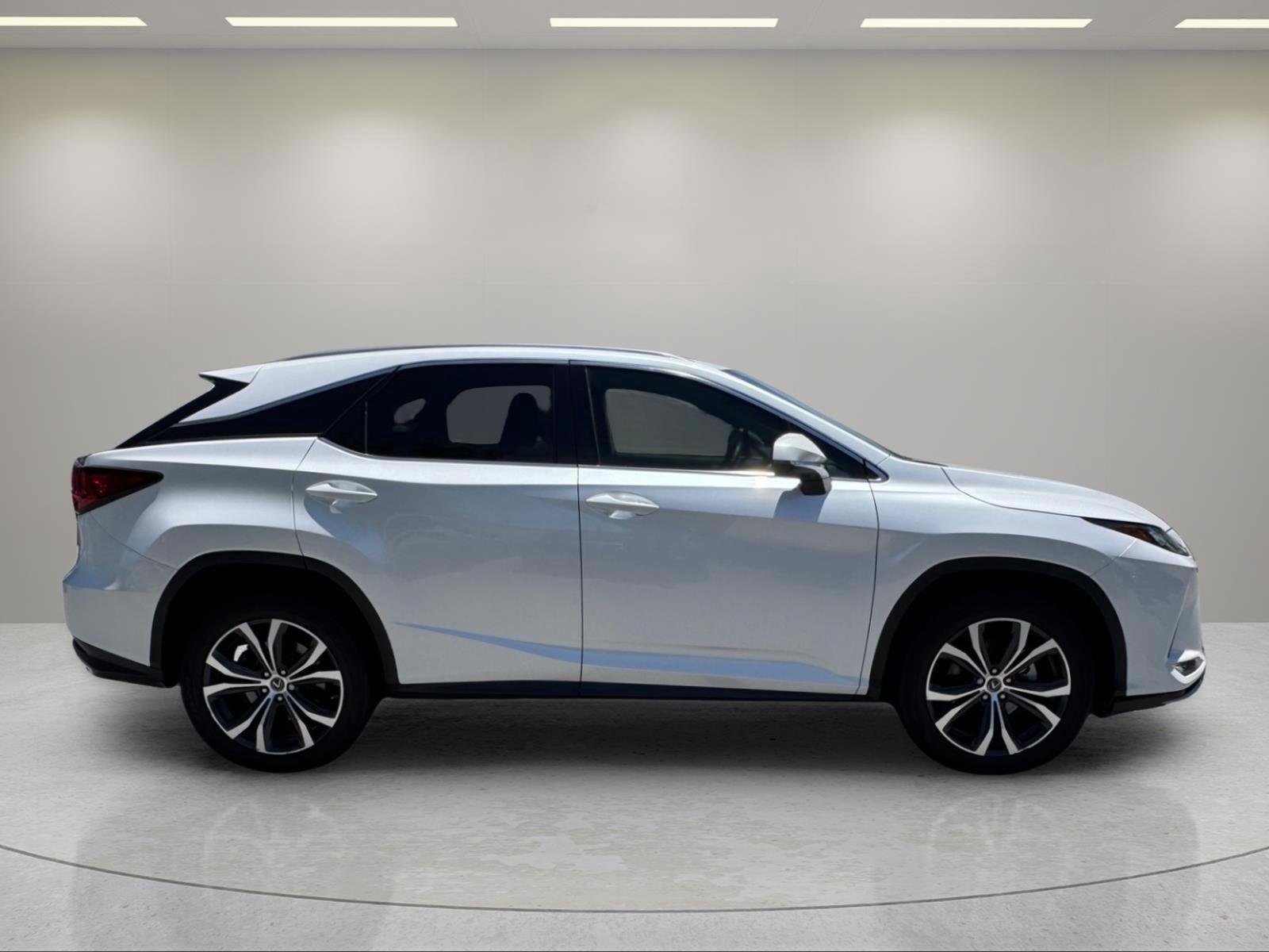 Used 2022 Eminent White Pearl Lexus RX 350 image 6