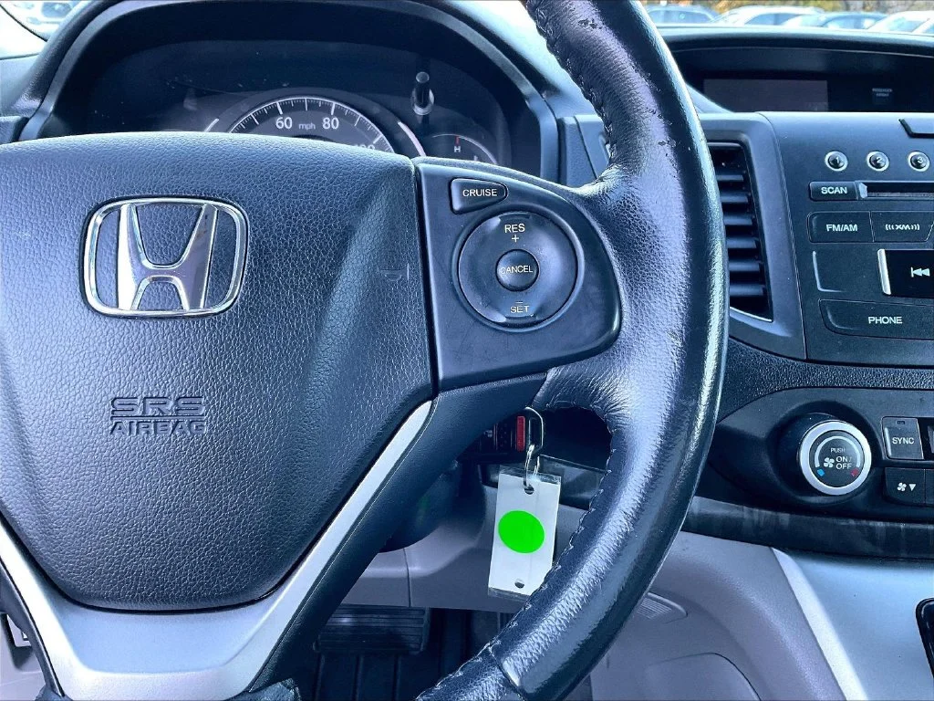 Used 2014 Gray Honda EX-L image 24