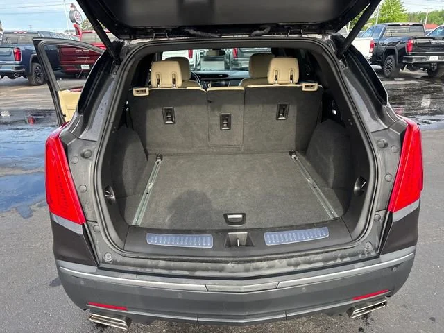 Used 2019 DARK GRANITE METALLIC Cadillac Luxury AWD image 27