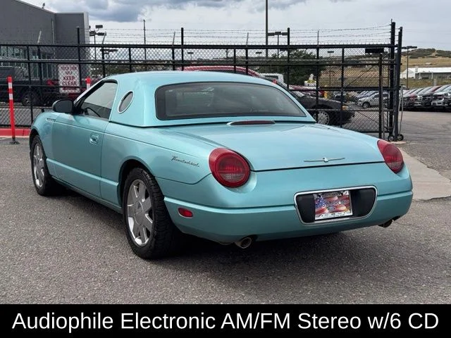 Used 2002 Green Ford Base image 3