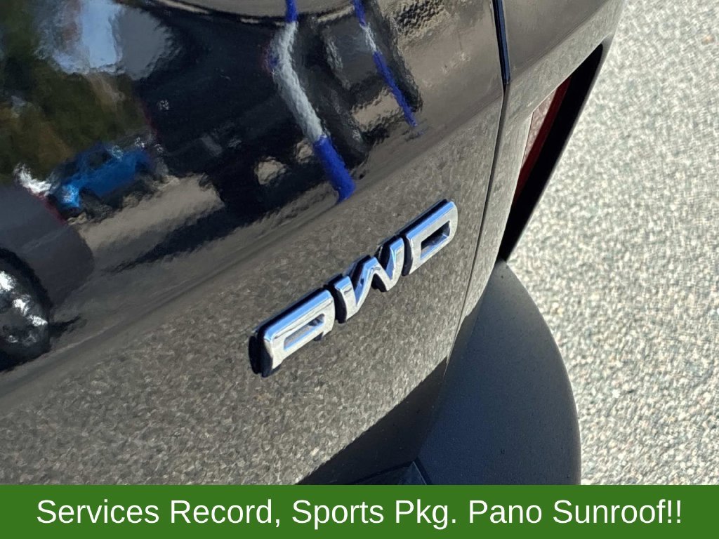 Used 2021 Black Ford SE image 11
