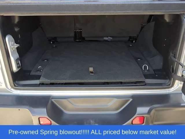 Used 2024 Silver Jeep Sport S image 37