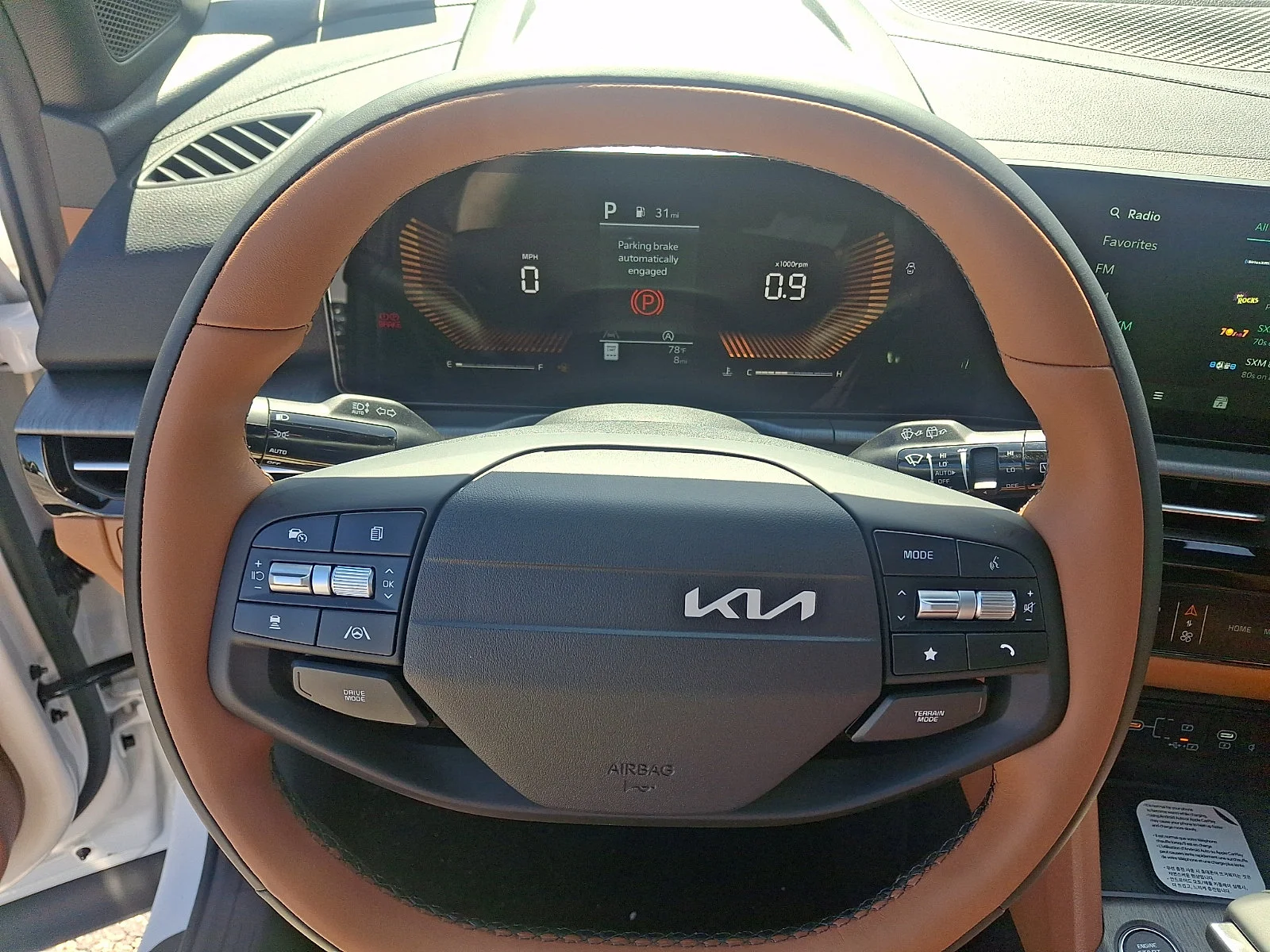New 2027 White Kia X-Line image 19