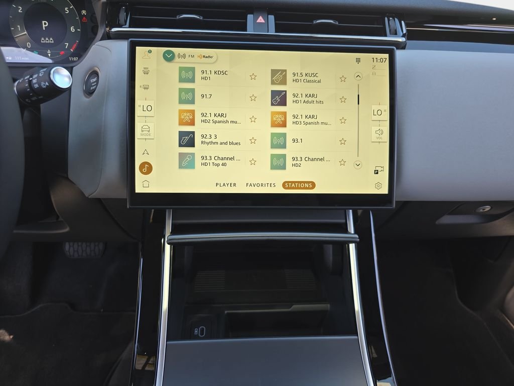 New 2026 Santorini Black Land Rover S image 20
