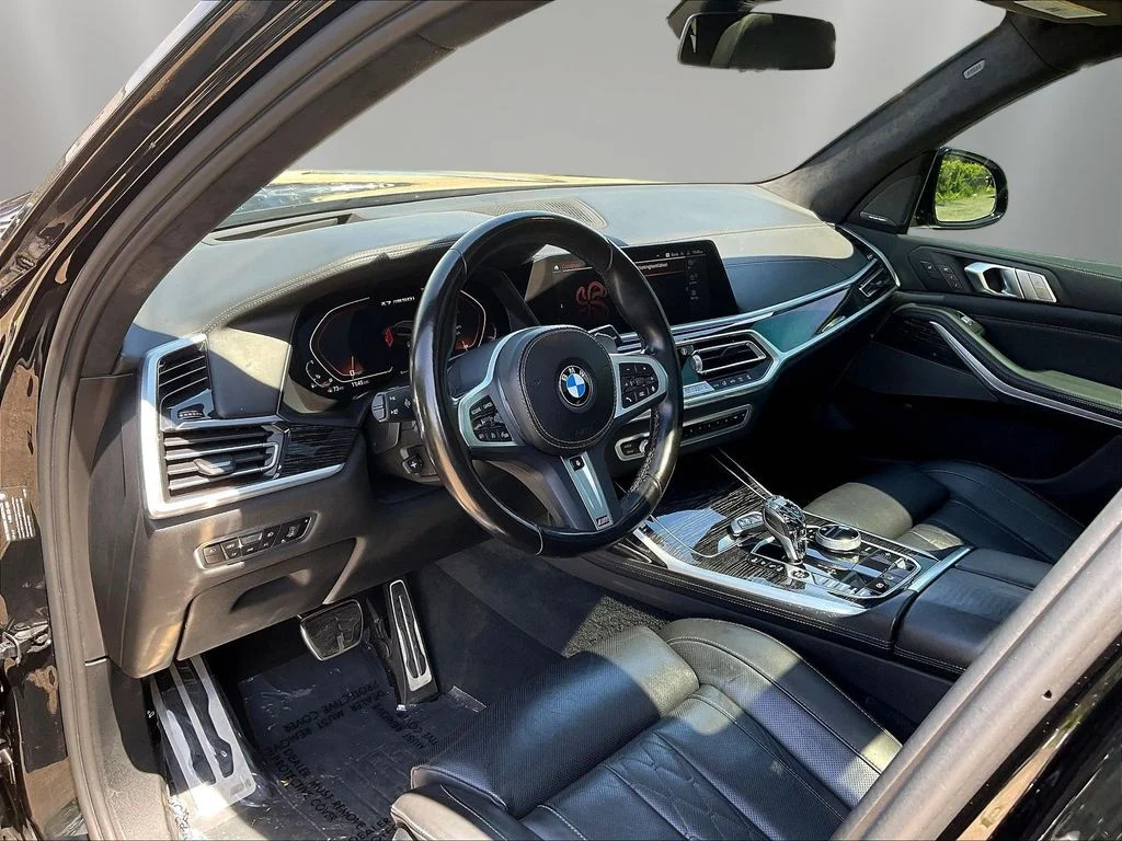2022 BMW X7 M50i - Photo 17