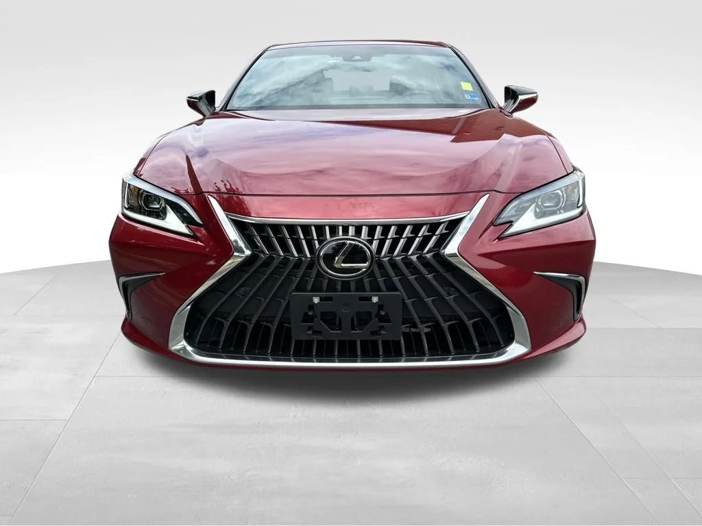 Used 2025 Red Lexus 350 image 9