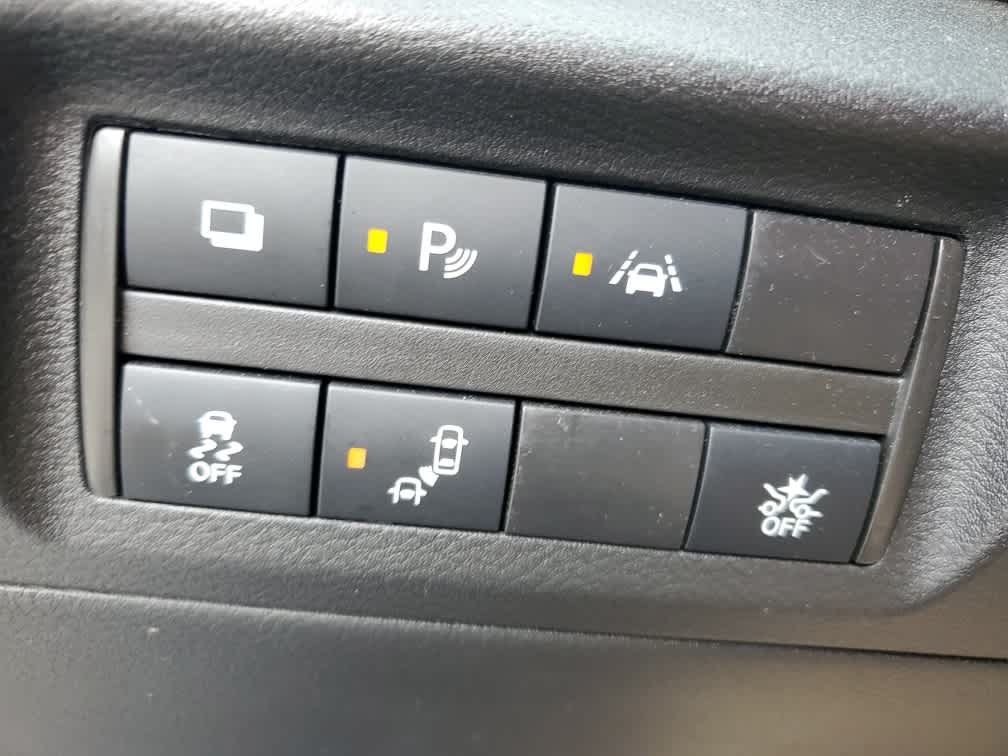 Certified Used 2022 Gun Metallic Nissan S image 9