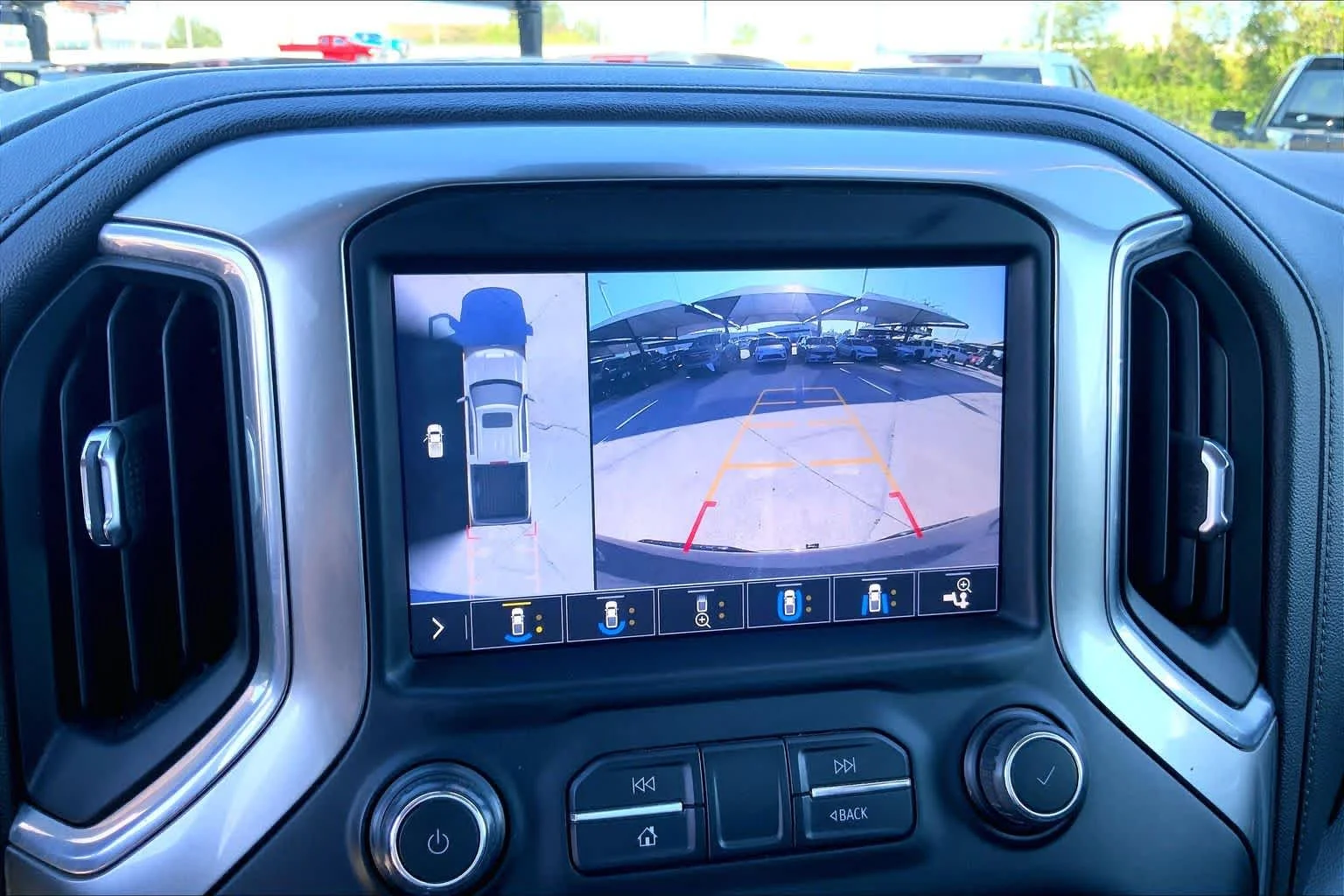 Used 2019 Shadow Gray Metallic Chevrolet LTZ image 29