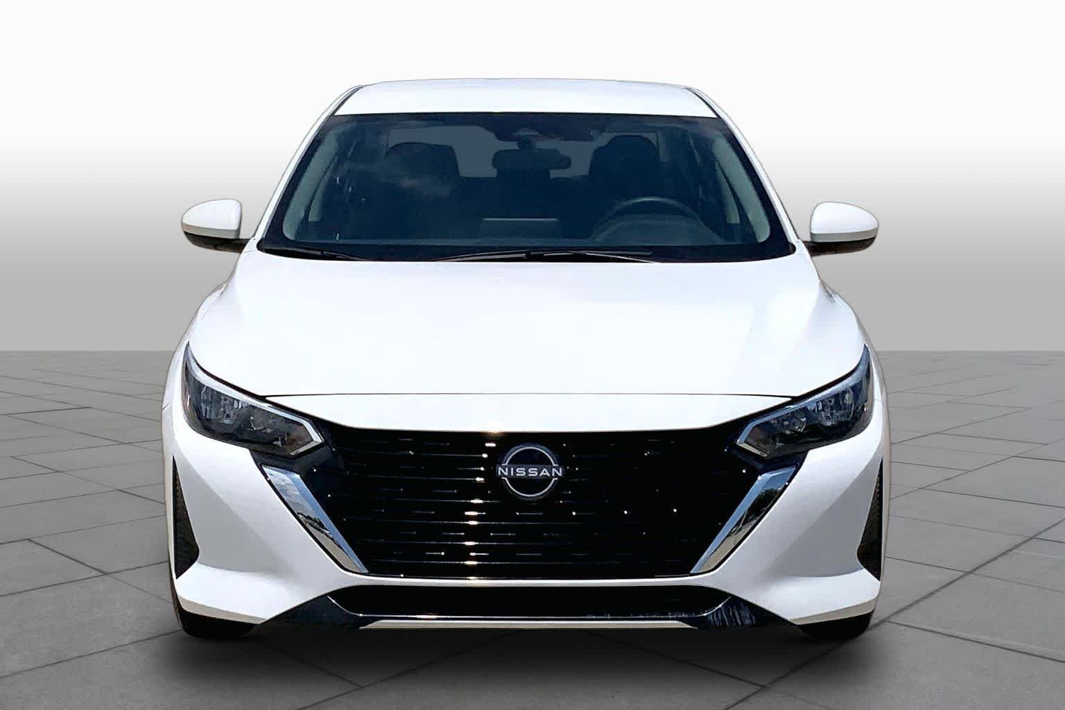 Used 2025 Fresh Powder Nissan SV image 4
