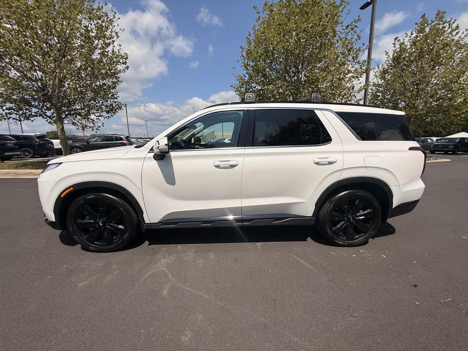 Used 2023 Hyper White Hyundai XRT image 8