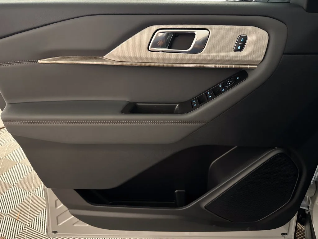 New 2027 White Ford Active image 21