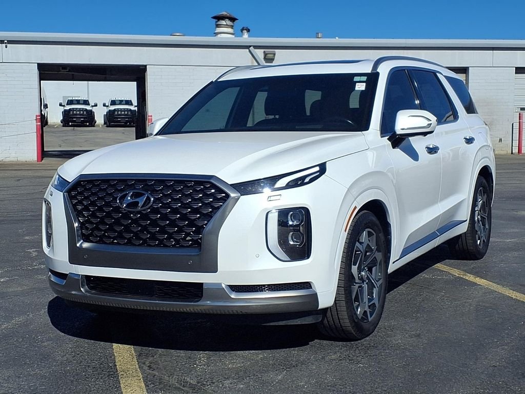 Used 2022 Hyundai Palisade Calligraphy with VIN KM8R7DHE9NU370000 for sale in Kansas City