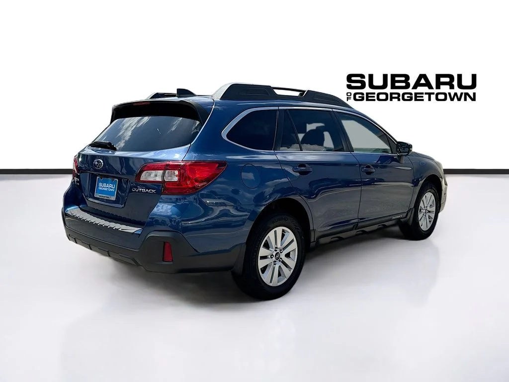 Used 2019 Blue Subaru 2.5i Premium image 7