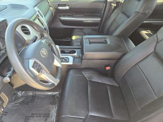 Certified Used 2017 MAGNETIC GRAY MET. Toyota  image 15