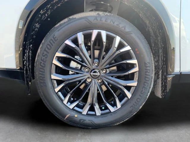 2026 Nissan Rogue Platinum - Photo 10