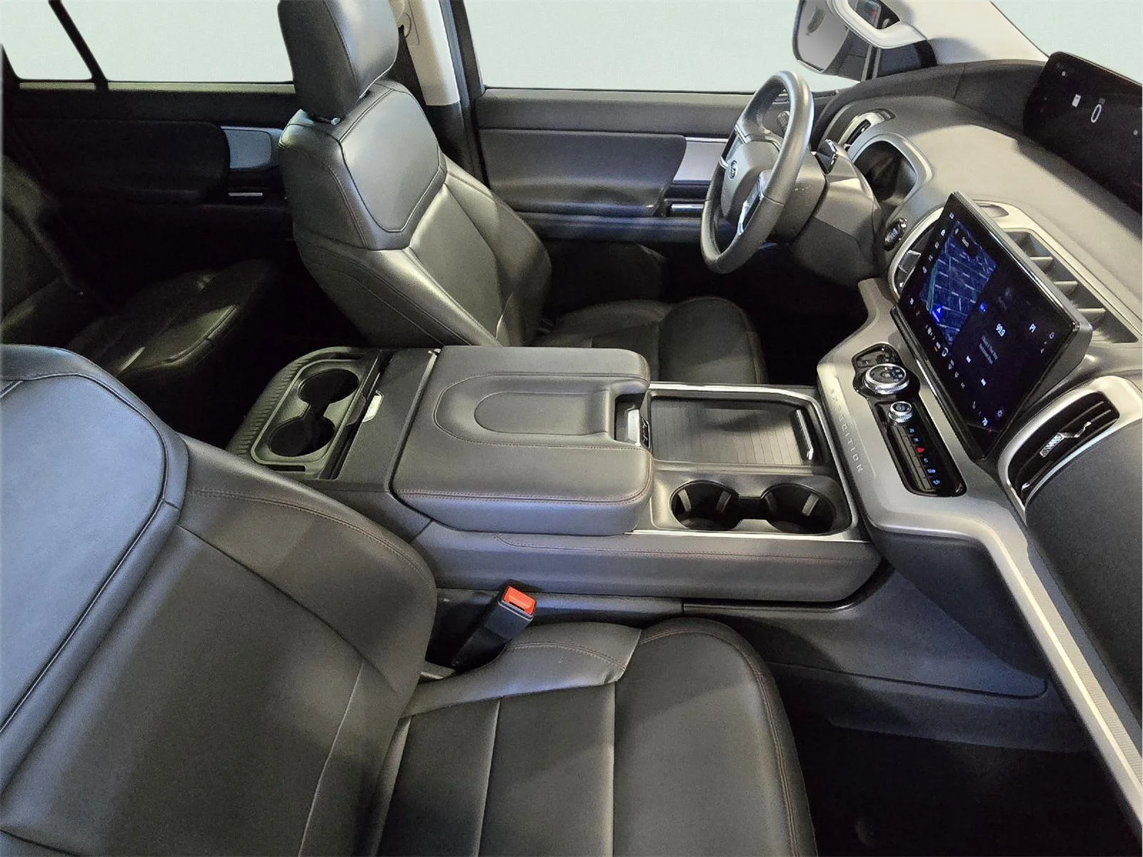 Used 2025 Agate Black Ford Active image 58