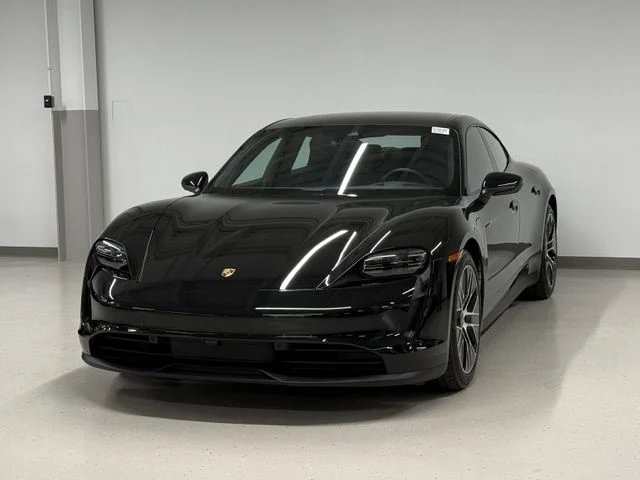 2023 Porsche Taycan -'s photo