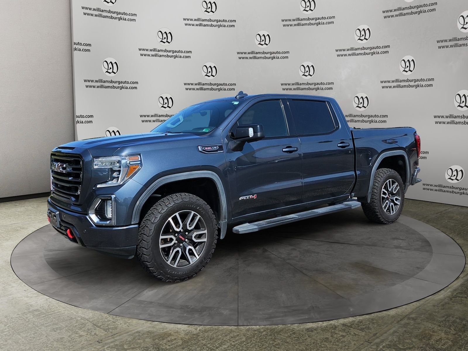 2019 GMC Sierra 4WD Crew Cab Short Box AT4's photo