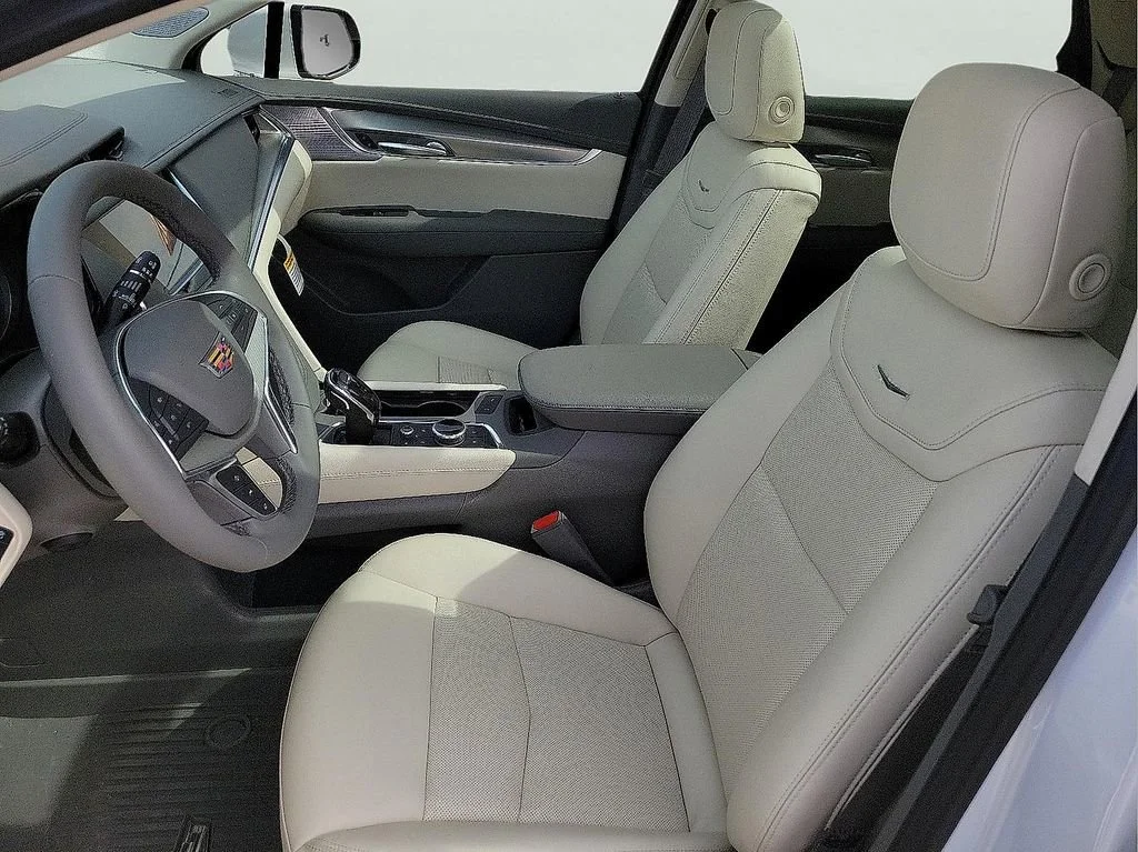 2026 Cadillac XT5 Premium Luxury - Photo 14