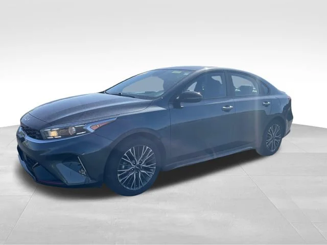 2024 Kia Forte GT-Line AT's photo