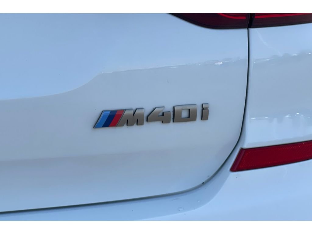 Used 2021 Alpine White BMW M40i image 53
