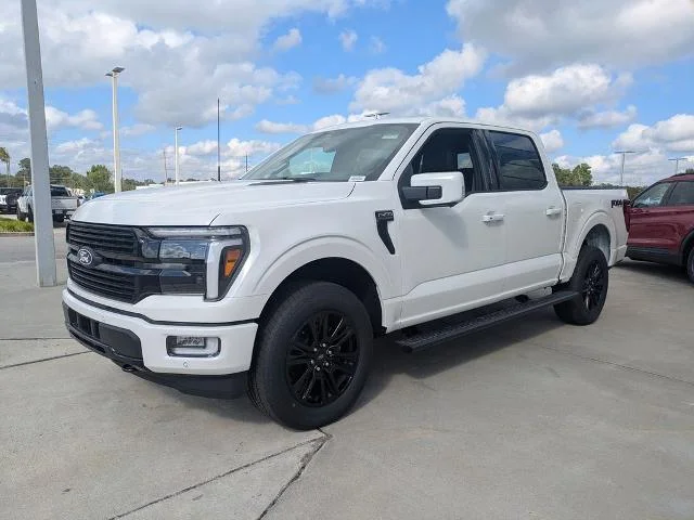 New 2026 Star White Metallic Tri-Coat Ford Platinum image 42