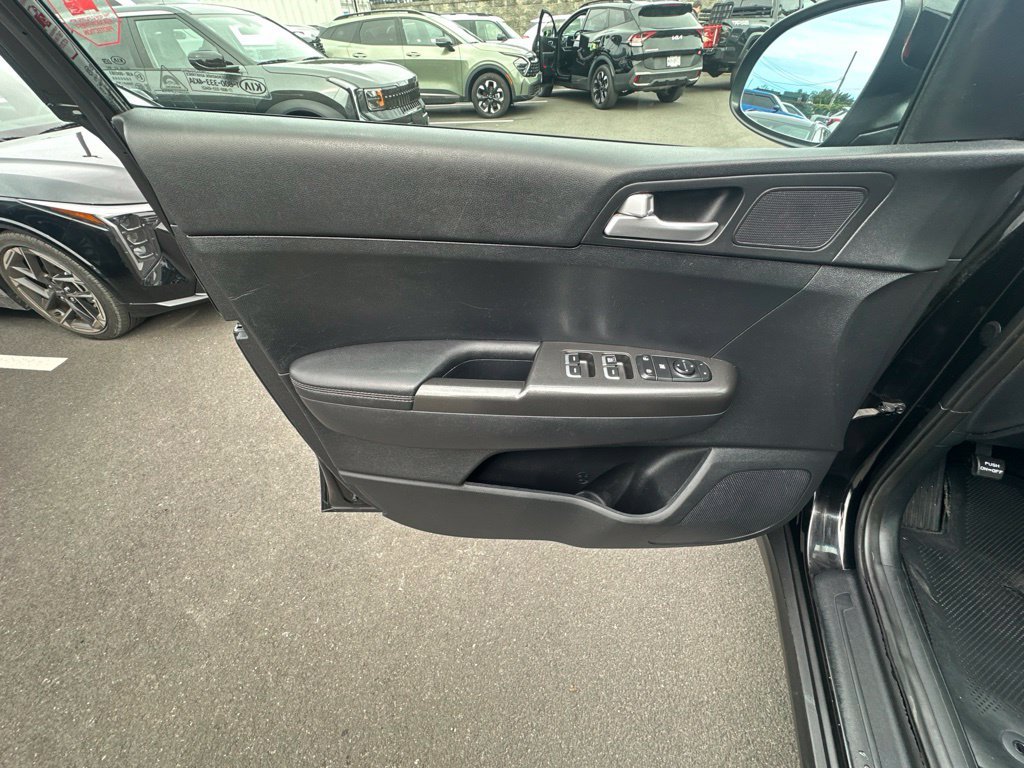Certified Used 2022 Red Kia LX image 8