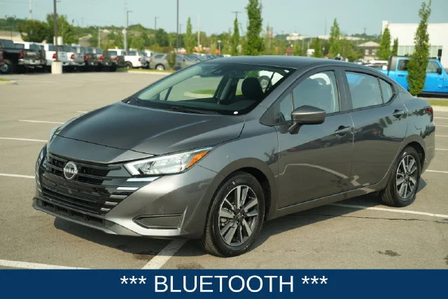 Used 2025 Gray Nissan 1.6 SV image 3