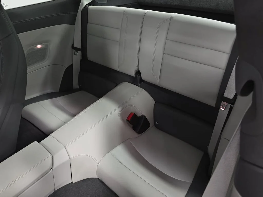 Certified Used 2025  Porsche Carrera image 27