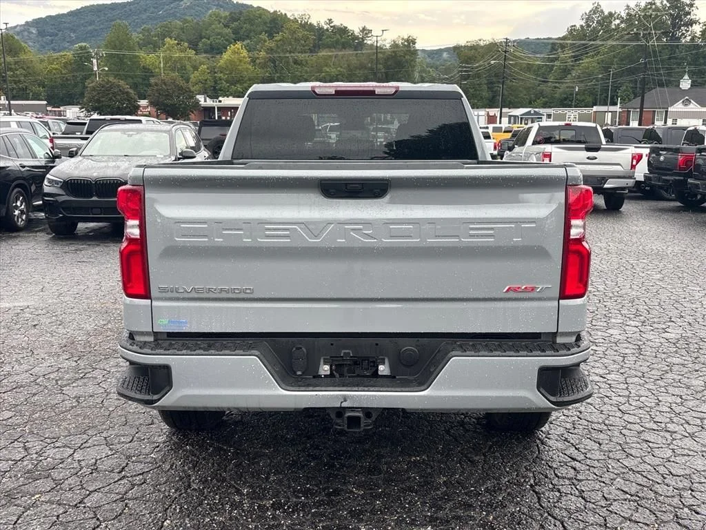 Used 2025 Gray Chevrolet RST image 6
