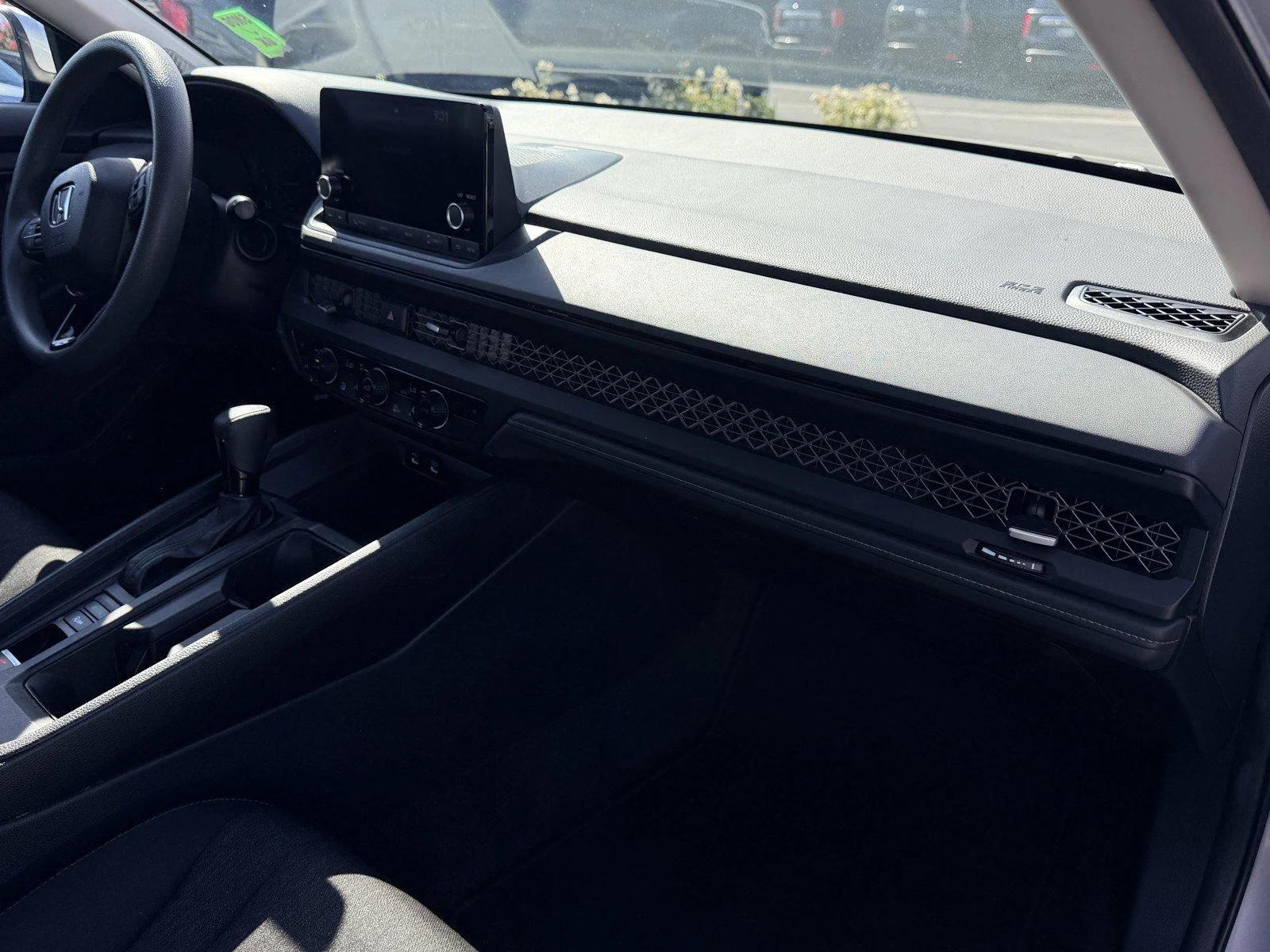 Used 2024  Honda EX image 7