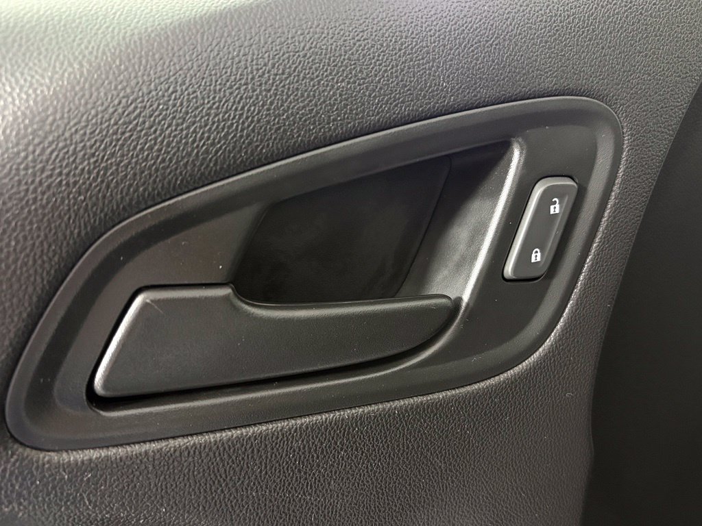 Used 2018 White Chevrolet Work Truck image 19