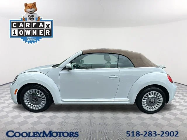 2015 Volkswagen Beetle 1.8T Conv. auto Classic PZEV's photo