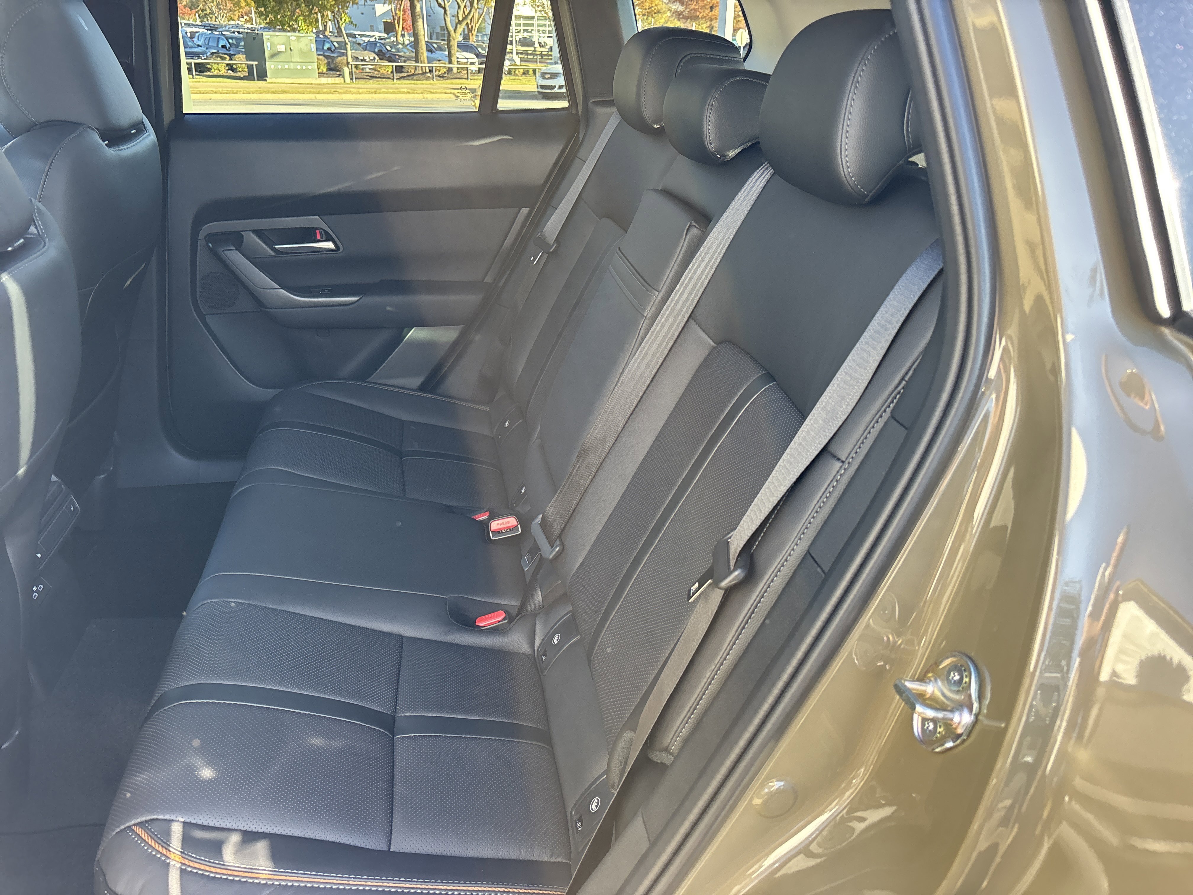 2026 Mazda CX-50 Premium Plus - Photo 16