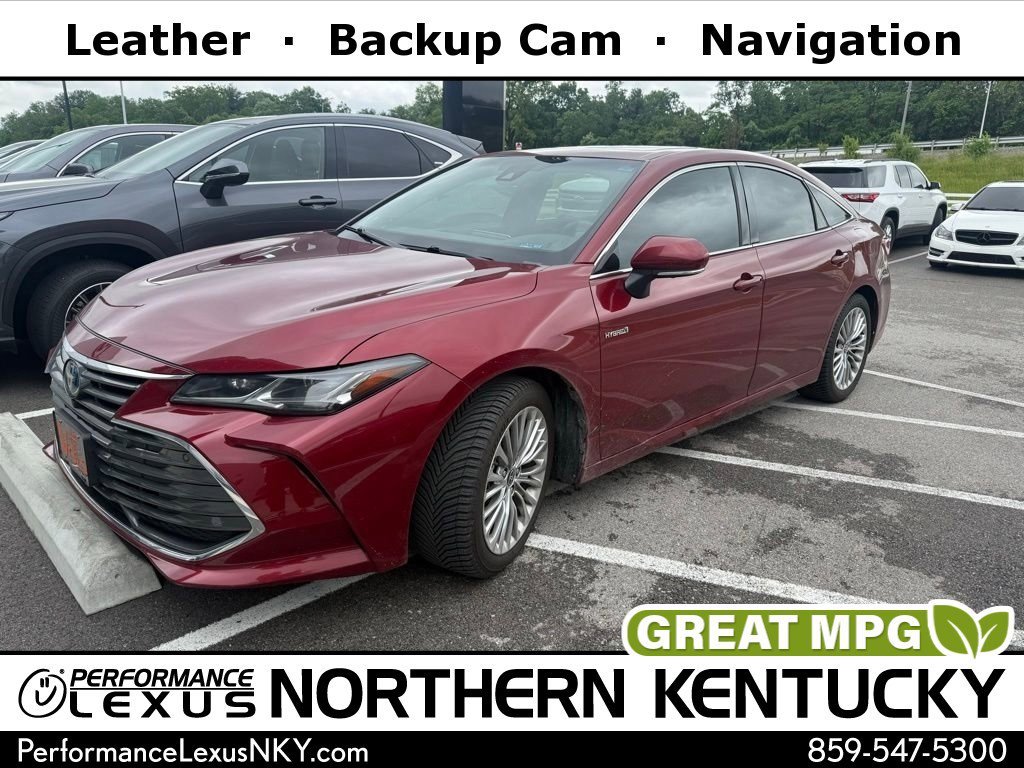 2021 Toyota Avalon Limited Hybrid's photo
